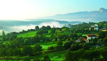 Domaines Saint Endreol 3* — HOLE IN ONE OP RESORT!