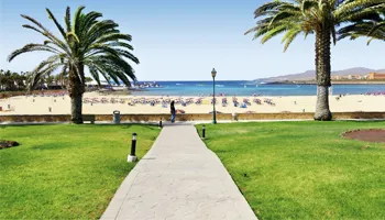 Castillo Beach Resort 4* — RELAX & ONTSPAN!