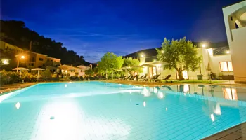 Castellaro Golf Resort 4* — golfresort in Italië